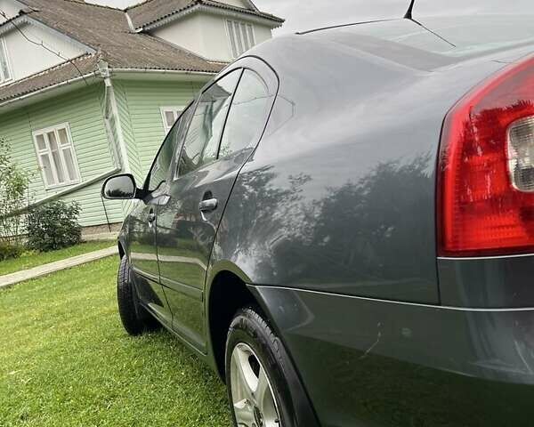 Сірий Шкода Октавія, об'ємом двигуна 1.9 л та пробігом 287 тис. км за 6999 $, фото 5 на Automoto.ua