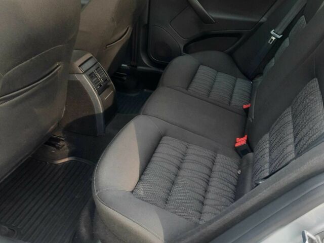 Сірий Шкода Октавія, об'ємом двигуна 1.4 л та пробігом 257 тис. км за 6500 $, фото 8 на Automoto.ua