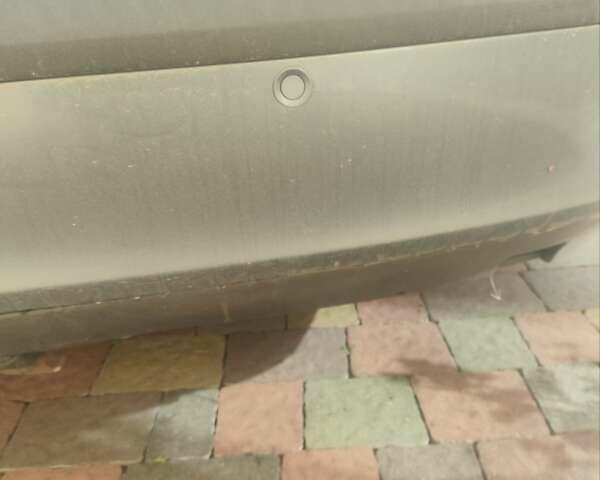 Серый Шкода Октавия, объемом двигателя 1.6 л и пробегом 237 тыс. км за 5500 $, фото 7 на Automoto.ua