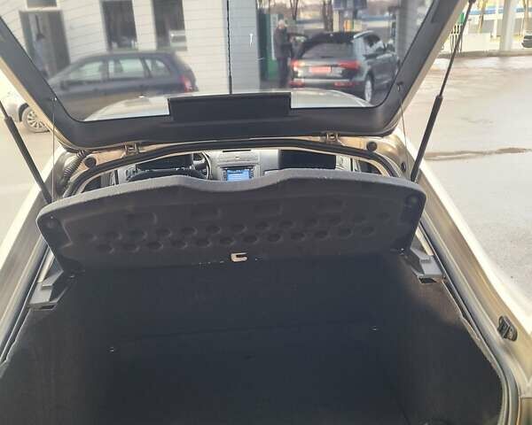 Сірий Шкода Октавія, об'ємом двигуна 1.6 л та пробігом 158 тис. км за 6500 $, фото 13 на Automoto.ua