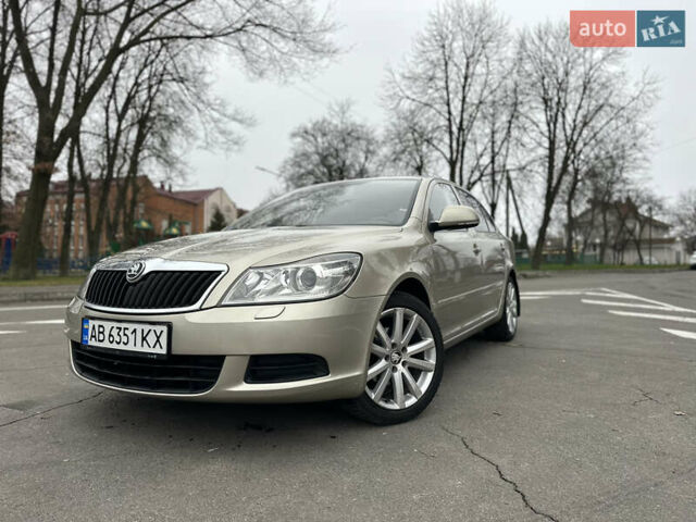 Серый Шкода Октавия, объемом двигателя 1.6 л и пробегом 159 тыс. км за 7499 $, фото 3 на Automoto.ua