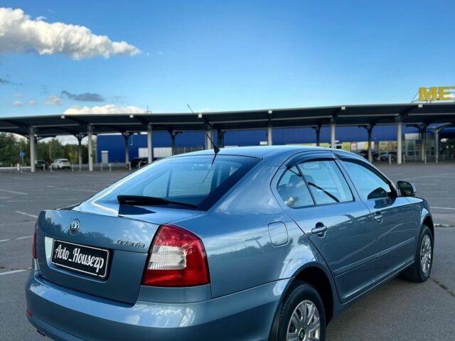 Шкода Октавия 2009 в Запорожье на Automoto.ua Серый Шкода Октавия, объемом двигателя 0 л и пробегом 214 тыс. км за 6900 $, фото 5 на Automoto.ua