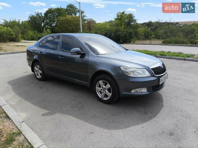 Шкода Октавия 2009 в Кропивницком (Кировограде) на Automoto.ua Серый Шкода Октавия, объемом двигателя 1.4 л и пробегом 219 тыс. км за 6400 $, фото 5 на Automoto.ua
