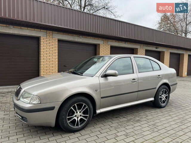 Сірий Шкода Октавія, об'ємом двигуна 1.6 л та пробігом 191 тис. км за 5950 $, фото 2 на Automoto.ua