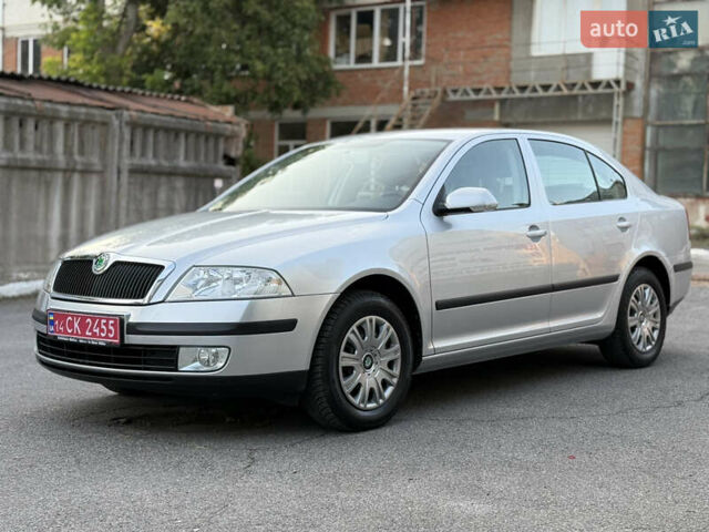 Сірий Шкода Октавія, об'ємом двигуна 1.6 л та пробігом 91 тис. км за 9399 $, фото 5 на Automoto.ua