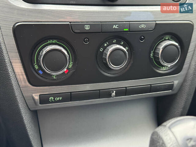 Серый Шкода Октавия, объемом двигателя 1.9 л и пробегом 237 тыс. км за 7499 $, фото 61 на Automoto.ua