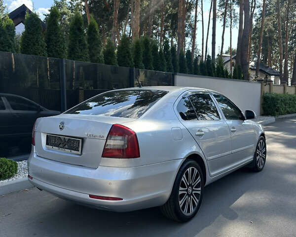 Серый Шкода Октавия, объемом двигателя 1.4 л и пробегом 205 тыс. км за 6800 $, фото 9 на Automoto.ua