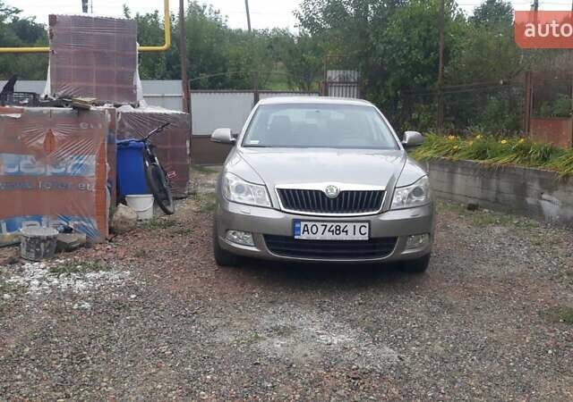 Серый Шкода Октавия, объемом двигателя 1.4 л и пробегом 224 тыс. км за 6400 $, фото 19 на Automoto.ua