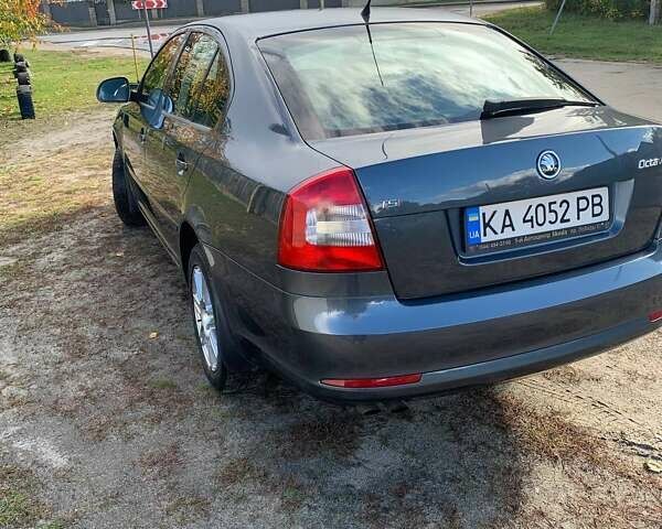 Серый Шкода Октавия, объемом двигателя 1.8 л и пробегом 203 тыс. км за 6700 $, фото 9 на Automoto.ua