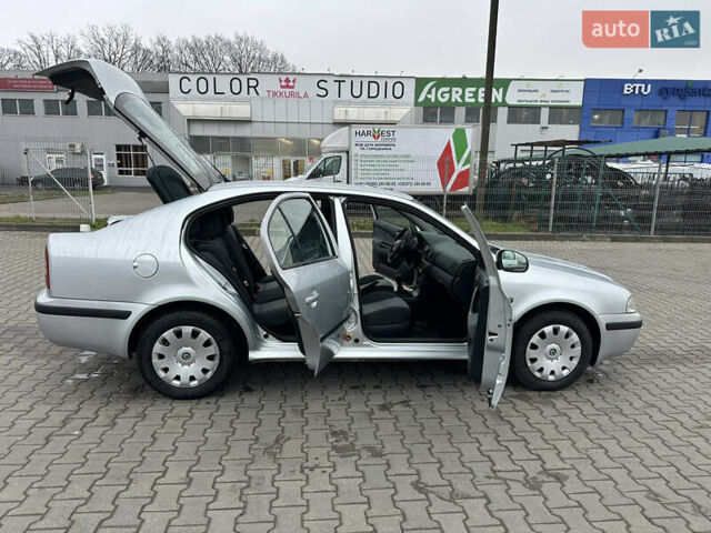 Серый Шкода Октавия, объемом двигателя 1.6 л и пробегом 190 тыс. км за 5999 $, фото 49 на Automoto.ua