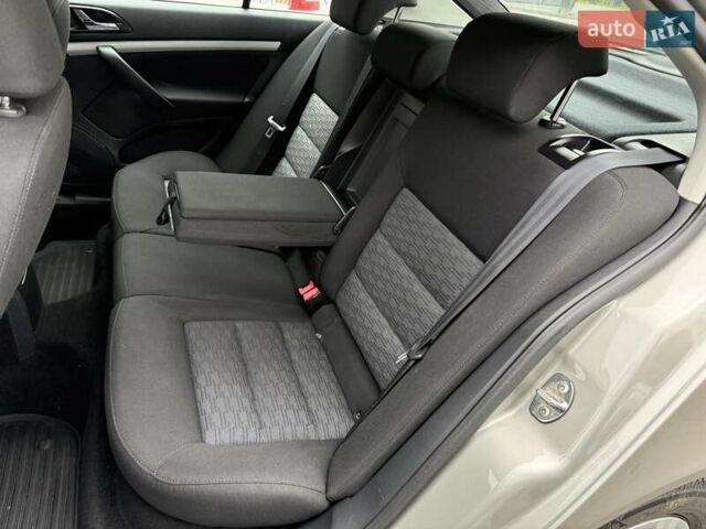 Шкода Октавия 2009 в Хусте на Automoto.ua Серый Шкода Октавия, объемом двигателя 1.4 л и пробегом 200 тыс. км за 6199 $, фото 43 на Automoto.ua