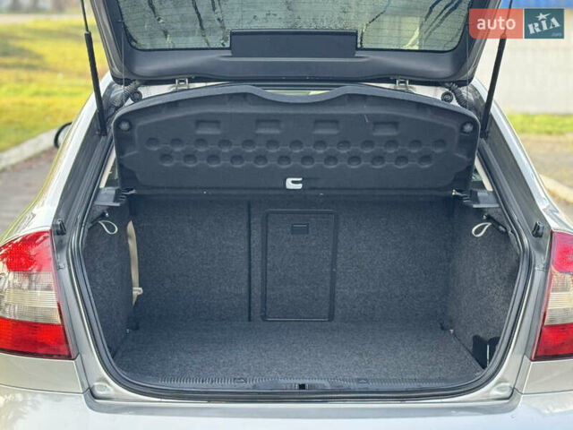 Сірий Шкода Октавія, об'ємом двигуна 1.39 л та пробігом 265 тис. км за 6900 $, фото 15 на Automoto.ua