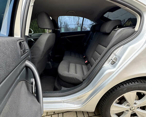 Серый Шкода Октавия, объемом двигателя 1.9 л и пробегом 237 тыс. км за 7499 $, фото 36 на Automoto.ua