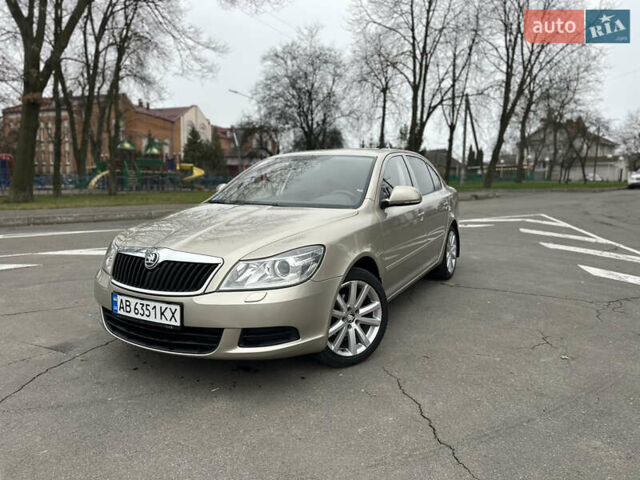 Серый Шкода Октавия, объемом двигателя 1.6 л и пробегом 159 тыс. км за 7499 $, фото 1 на Automoto.ua