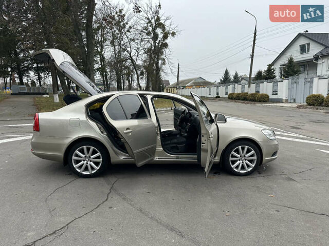 Серый Шкода Октавия, объемом двигателя 1.6 л и пробегом 159 тыс. км за 7499 $, фото 60 на Automoto.ua