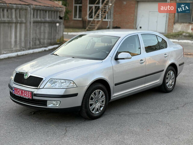 Сірий Шкода Октавія, об'ємом двигуна 1.6 л та пробігом 91 тис. км за 9399 $, фото 6 на Automoto.ua