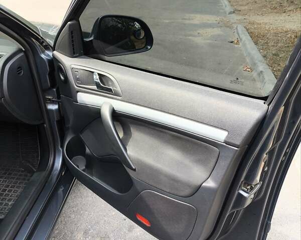 Шкода Октавия 2009 в Кропивницком (Кировограде) на Automoto.ua Серый Шкода Октавия, объемом двигателя 1.4 л и пробегом 219 тыс. км за 6400 $, фото 8 на Automoto.ua