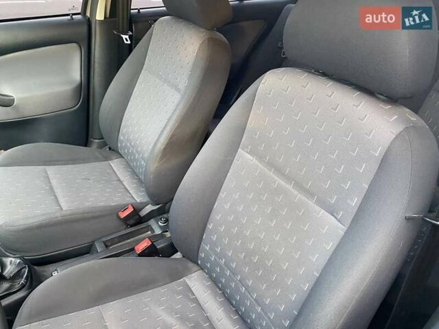 Шкода Октавія 2009 у Белой Церкве на Automoto.ua Сірий Шкода Октавія, об'ємом двигуна 1.9 л та пробігом 209 тис. км за 6800 $, фото 4 на Automoto.ua