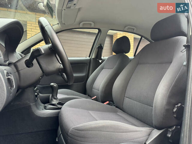 Сірий Шкода Октавія, об'ємом двигуна 1.6 л та пробігом 191 тис. км за 5950 $, фото 20 на Automoto.ua