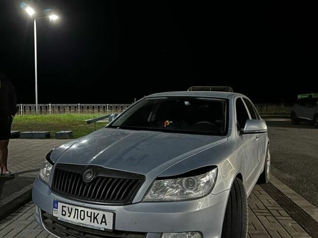 Серый Шкода Октавия, объемом двигателя 1.4 л и пробегом 320 тыс. км за 6850 $, фото 2 на Automoto.ua