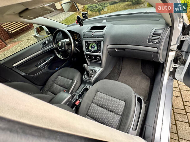 Серый Шкода Октавия, объемом двигателя 1.9 л и пробегом 237 тыс. км за 7499 $, фото 50 на Automoto.ua