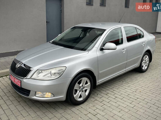 Серый Шкода Октавия, объемом двигателя 1.4 л и пробегом 178 тыс. км за 7999 $, фото 1 на Automoto.ua