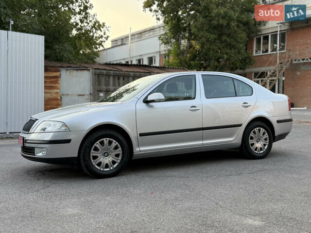 Сірий Шкода Октавія, об'ємом двигуна 1.6 л та пробігом 91 тис. км за 9399 $, фото 19 на Automoto.ua