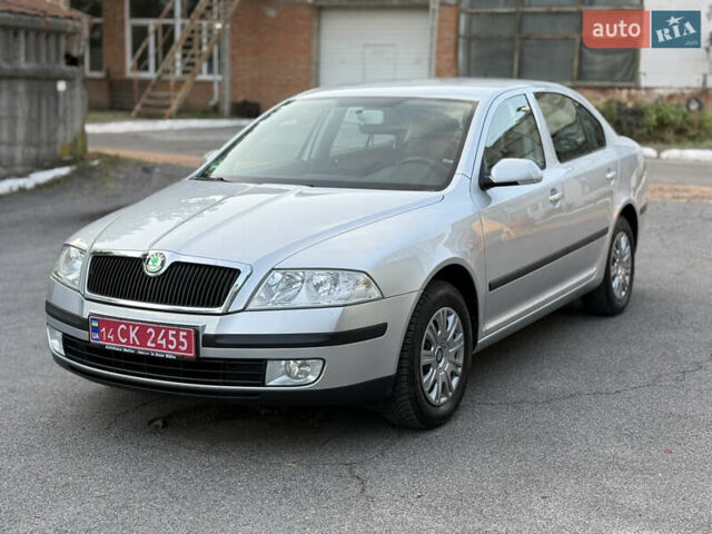 Сірий Шкода Октавія, об'ємом двигуна 1.6 л та пробігом 91 тис. км за 9399 $, фото 7 на Automoto.ua