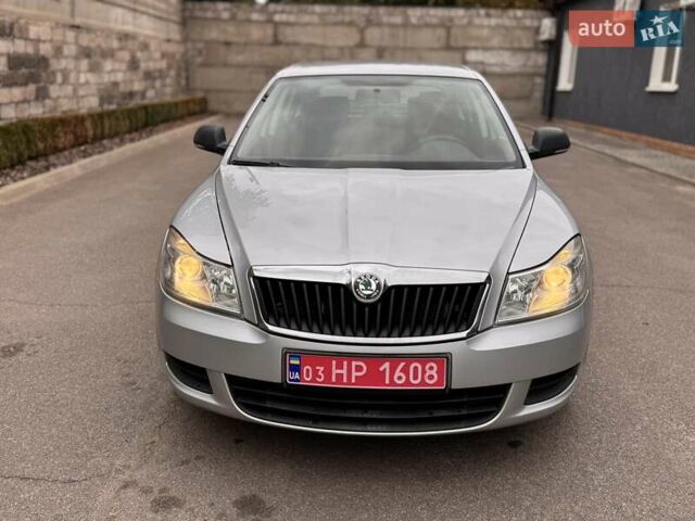 Серый Шкода Октавия, объемом двигателя 1.4 л и пробегом 219 тыс. км за 7400 $, фото 5 на Automoto.ua