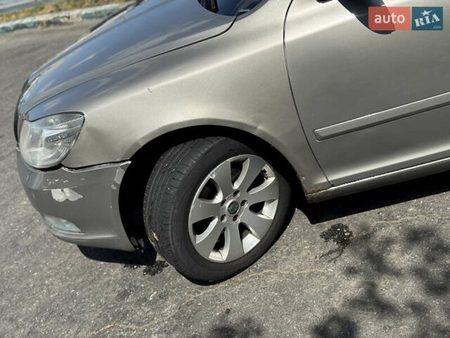 Сірий Шкода Октавія, об'ємом двигуна 1.6 л та пробігом 361 тис. км за 6100 $, фото 9 на Automoto.ua