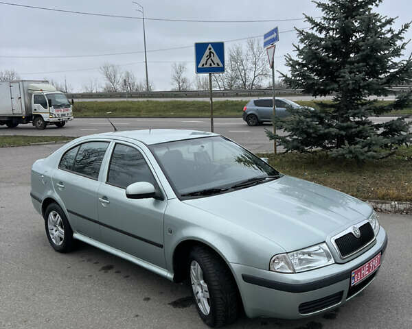 Серый Шкода Октавия, объемом двигателя 1.6 л и пробегом 224 тыс. км за 6450 $, фото 4 на Automoto.ua