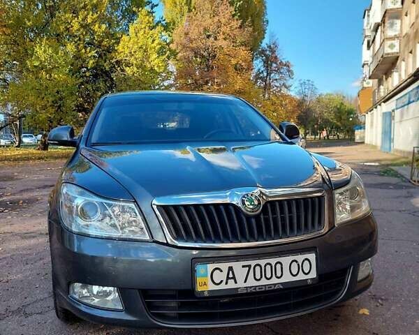 Сірий Шкода Октавія, об'ємом двигуна 1.6 л та пробігом 211 тис. км за 8600 $, фото 9 на Automoto.ua