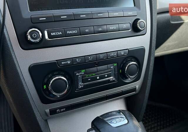 Серый Шкода Октавия, объемом двигателя 1.8 л и пробегом 276 тыс. км за 7700 $, фото 11 на Automoto.ua