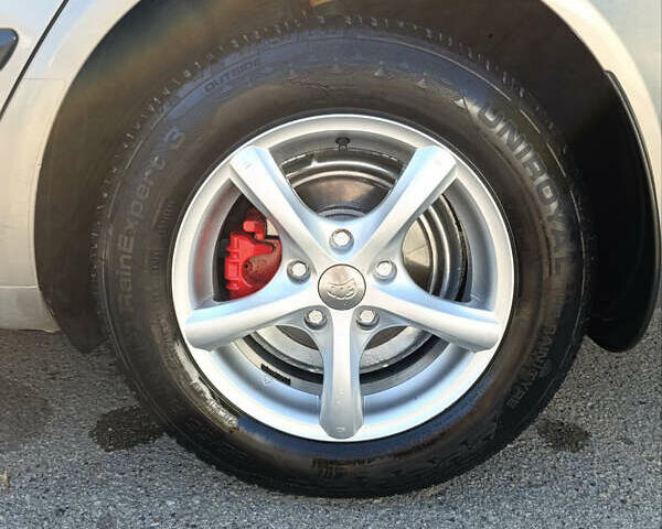 Сірий Шкода Октавія, об'ємом двигуна 1.6 л та пробігом 265 тис. км за 7100 $, фото 23 на Automoto.ua