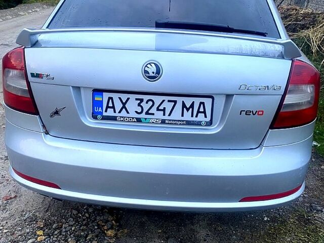 Серый Шкода Октавия, объемом двигателя 1.8 л и пробегом 180 тыс. км за 5500 $, фото 2 на Automoto.ua
