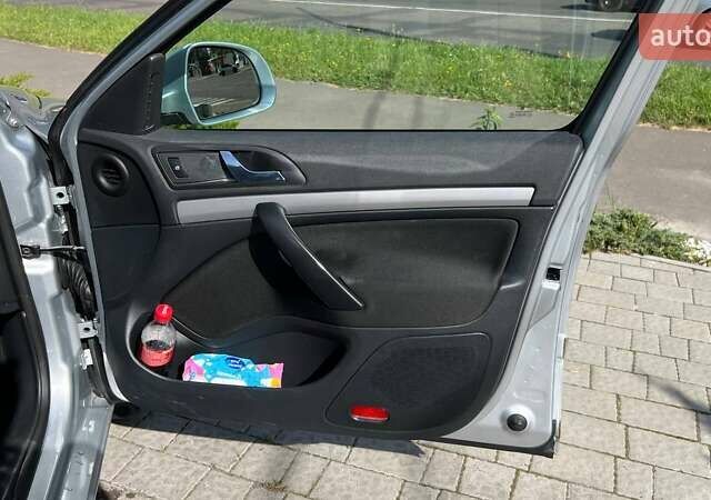 Серый Шкода Октавия, объемом двигателя 1.8 л и пробегом 276 тыс. км за 7700 $, фото 30 на Automoto.ua