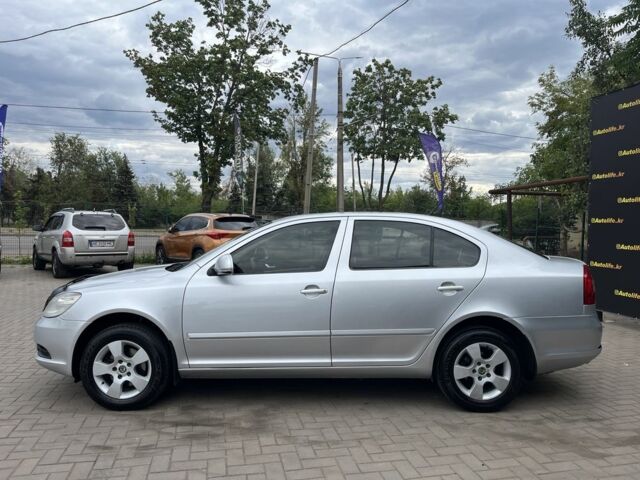 Серый Шкода Октавия, объемом двигателя 1.6 л и пробегом 218 тыс. км за 8300 $, фото 3 на Automoto.ua