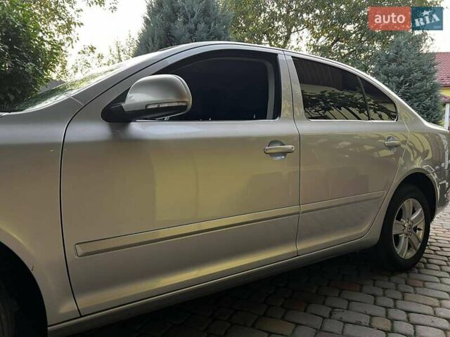 Сірий Шкода Октавія, об'ємом двигуна 1.6 л та пробігом 237 тис. км за 7800 $, фото 26 на Automoto.ua