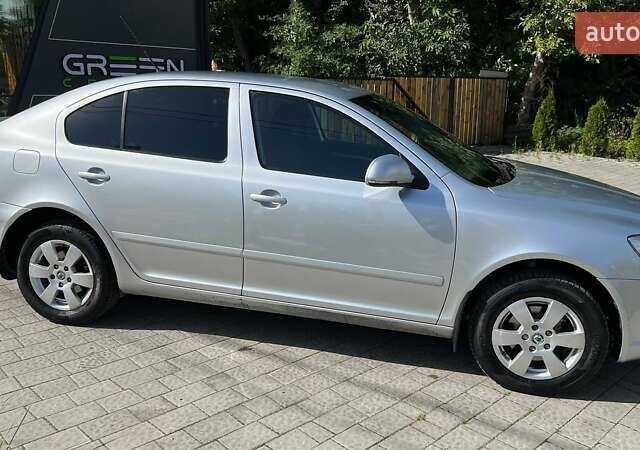 Серый Шкода Октавия, объемом двигателя 1.8 л и пробегом 276 тыс. км за 7700 $, фото 8 на Automoto.ua