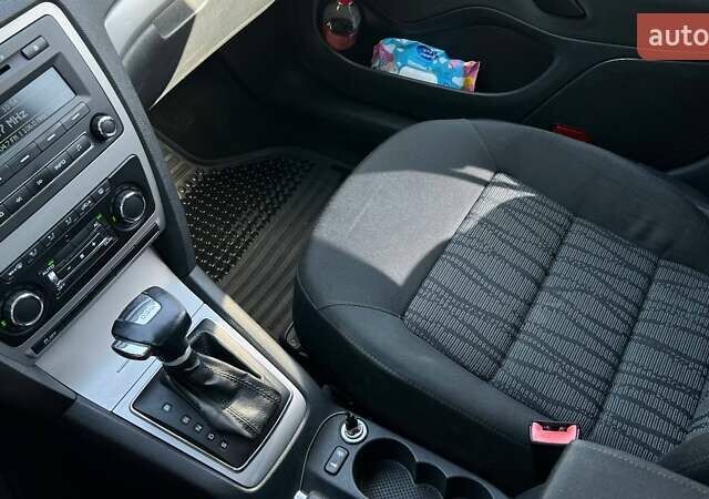 Серый Шкода Октавия, объемом двигателя 1.8 л и пробегом 276 тыс. км за 7700 $, фото 19 на Automoto.ua