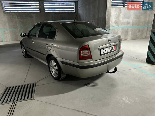 Сірий Шкода Октавія, об'ємом двигуна 1.6 л та пробігом 200 тис. км за 6900 $, фото 16 на Automoto.ua