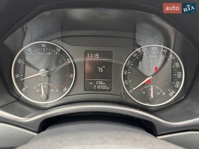 Серый Шкода Октавия, объемом двигателя 1.4 л и пробегом 219 тыс. км за 7400 $, фото 15 на Automoto.ua