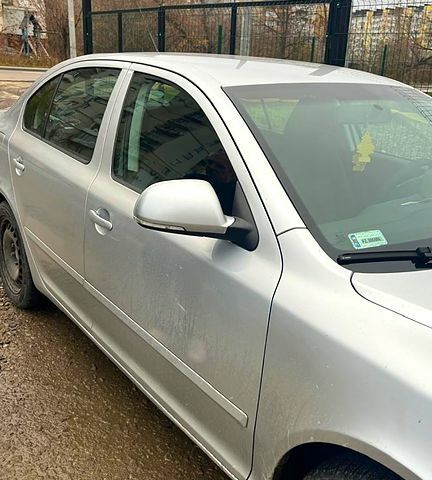 Серый Шкода Октавия, объемом двигателя 1.4 л и пробегом 220 тыс. км за 6200 $, фото 4 на Automoto.ua