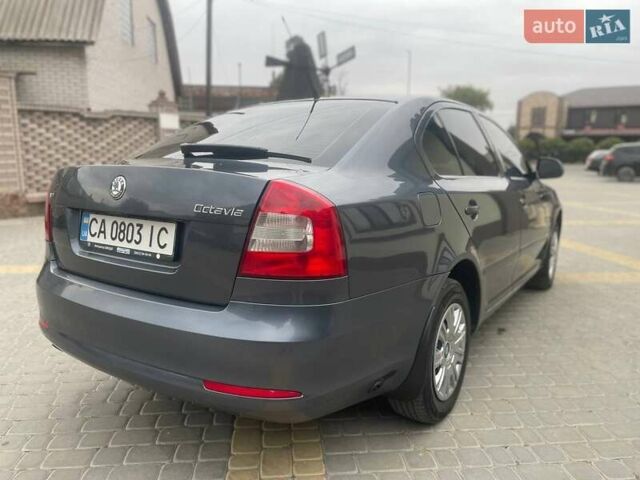 Серый Шкода Октавия, объемом двигателя 1.6 л и пробегом 179 тыс. км за 7700 $, фото 6 на Automoto.ua