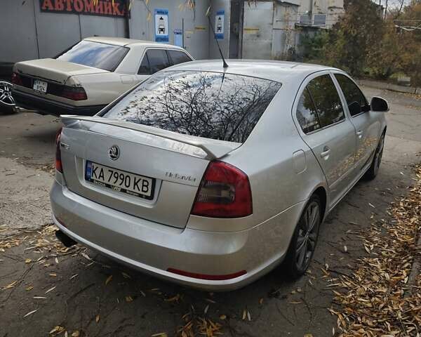 Сірий Шкода Октавія, об'ємом двигуна 1.98 л та пробігом 180 тис. км за 12888 $, фото 8 на Automoto.ua