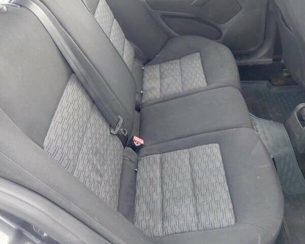 Сірий Шкода Октавія, об'ємом двигуна 1.8 л та пробігом 232 тис. км за 6000 $, фото 7 на Automoto.ua