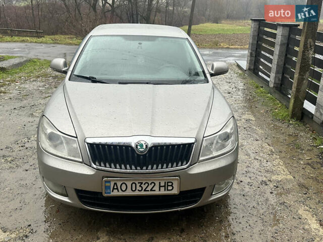 Серый Шкода Октавия, объемом двигателя 1.6 л и пробегом 290 тыс. км за 6600 $, фото 12 на Automoto.ua