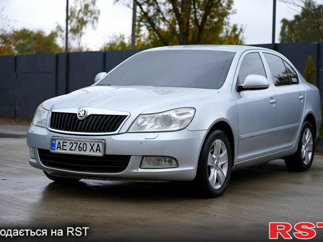 Серый Шкода Октавия, объемом двигателя 2 л и пробегом 292 тыс. км за 9200 $, фото 3 на Automoto.ua