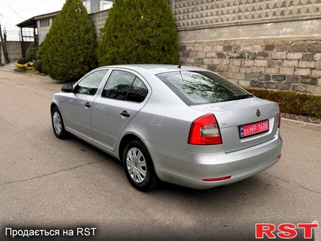 Серый Шкода Октавия, объемом двигателя 1.4 л и пробегом 219 тыс. км за 7400 $, фото 5 на Automoto.ua