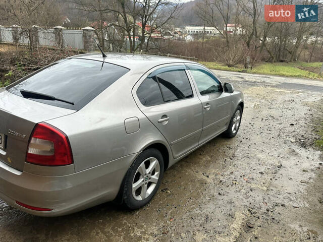 Серый Шкода Октавия, объемом двигателя 1.6 л и пробегом 290 тыс. км за 6600 $, фото 8 на Automoto.ua
